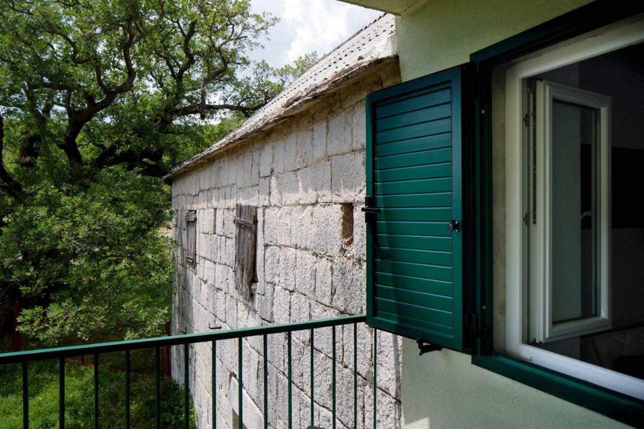 Willa House Lucia Brstanovo Zewnętrze zdjęcie